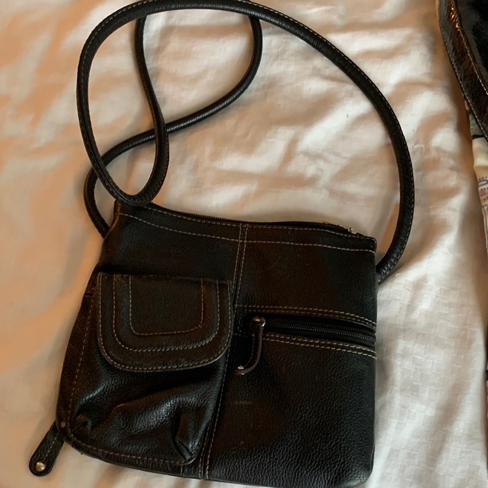 Tignanello leather cross body purse